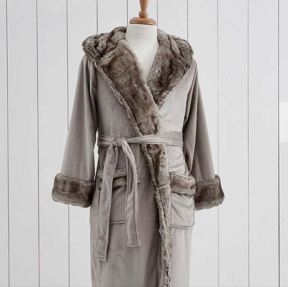pottery barn Faux Fur Ombre Robe grey large